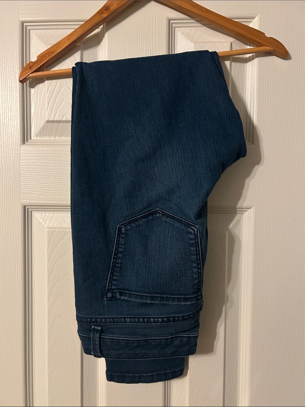 Nine West women’s Slim Dark Blue Jeans 8